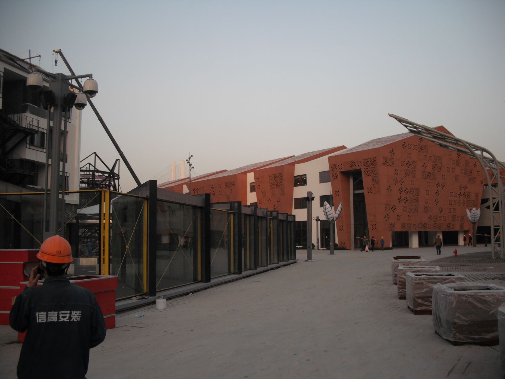 1572587503673209.jpg 世博工程3.jpg